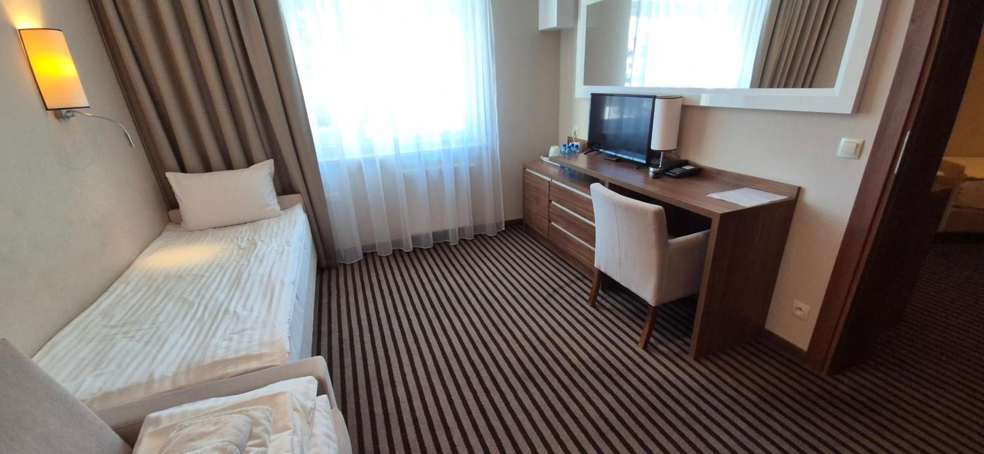 Hotel White Krynica Morska Exterior photo